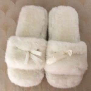 Easy Spirit Slippers For Women Poshmark